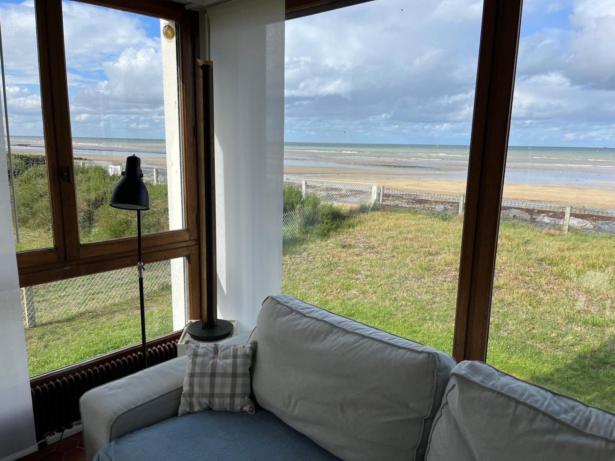 Villa D'Architecte - Les Pieds Dans L'Eau Ver-sur-Mer Esterno foto